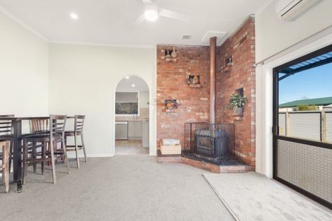 Photo of property in 8 Helena Street, Lumsden, 9730