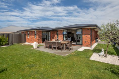 Photo of property in 24 Lilian Street, Kaiapoi, 7630