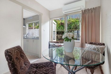 Photo of property in 2/100 River Road, Hamilton East, Hamilton, 3216
