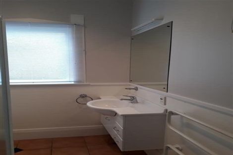 Photo of property in 613 Saint Aubyn Street West, Saint Leonards, Hastings, 4120