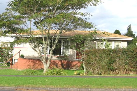 Photo of property in 26 Matipo Road, Te Atatu Peninsula, Auckland, 0610