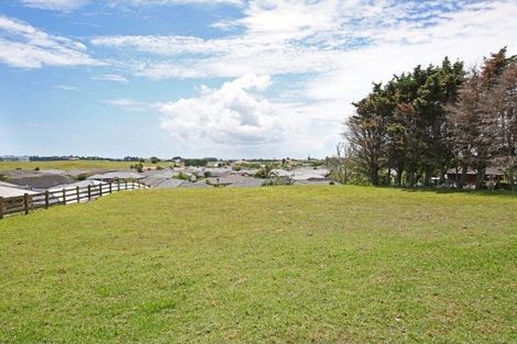 Photo of property in 77 Martyn Street, Waiuku, 2123