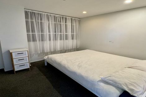 Photo of property in Hume House, 13/152u The Terrace, Wellington Central, Wellington, 6011