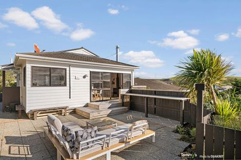 Photo of property in 132f4 Ironside Road, Johnsonville, Wellington, 6037
