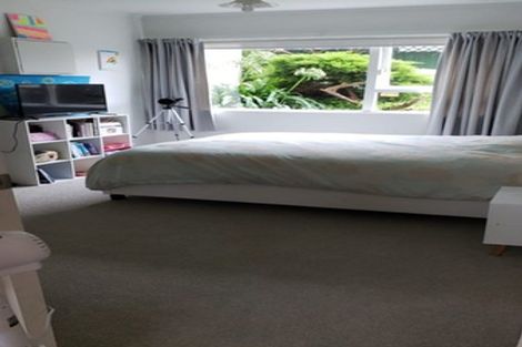 Photo of property in 1/100 Sunrise Avenue, Mairangi Bay, Auckland, 0630