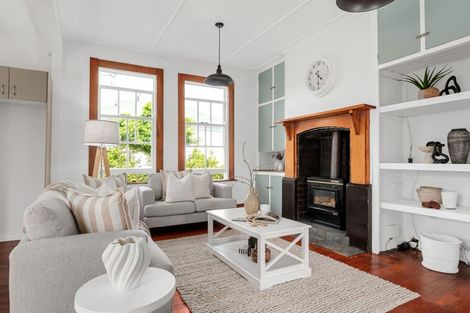 Photo of property in 21 Makomako Street, Frankton, Hamilton, 3204