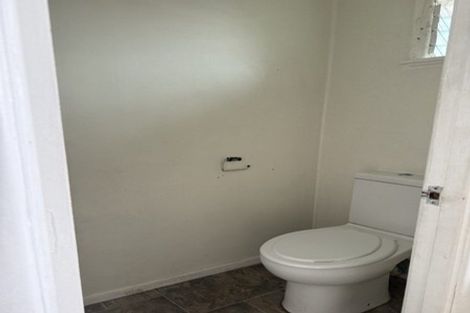Photo of property in 6 Balfour Road, Manurewa, Auckland, 2102
