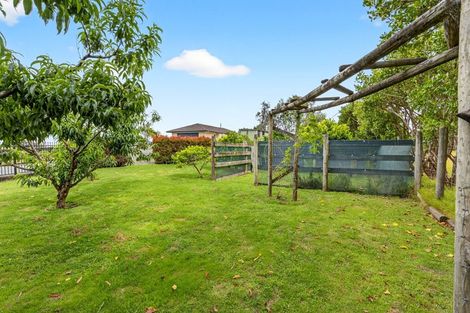 Photo of property in 1014 South Head Road, South Head, Helensville, 0874