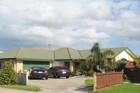 Photo of property in 32 Ocean Crest, Papamoa Beach, Papamoa, 3118