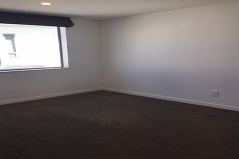 Photo of property in 12/7u Handyside Street, Tawa, Wellington, 5028