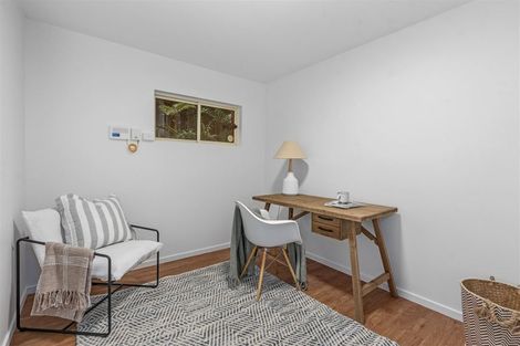 Photo of property in 239 Cannon Hill Crescent, Mount Pleasant, Christchurch, 8081