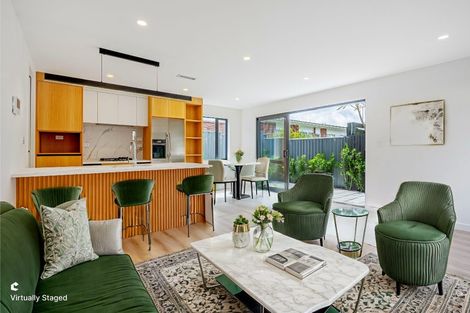 Photo of property in 71c Seaview Road, Castor Bay, Auckland, 0620