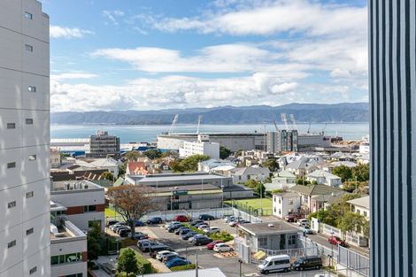 Photo of property in Westhaven Apartments, 24/127 Molesworth Street, Thorndon, Wellington, 6011