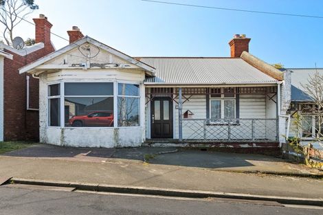 Photo of property in 10 Eglinton Road, The Glen, Dunedin, 9011