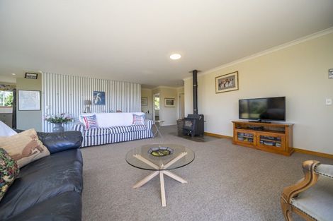 Photo of property in 1059 Hillside Manapouri Road, Manapouri, Te Anau, 9679