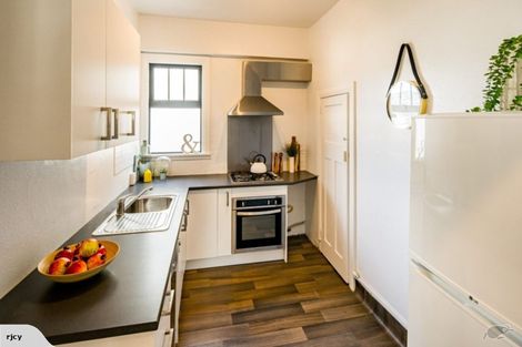 Photo of property in 24u6 Elizabeth Street, Mount Victoria, Wellington, 6011