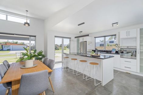 Photo of property in 3 Aquila Drive, Whitianga, 3510