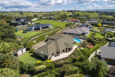 Photo of property in 109r Waikite Road, Welcome Bay, Tauranga, 3175