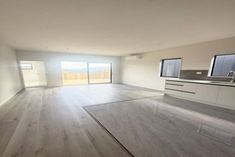 Photo of property in 15 Piringa Road, Pukekohe, 2120