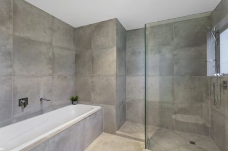 Photo of property in 17 Roa Avenue, Hobsonville, Auckland, 0616