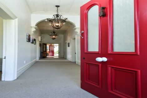 Photo of property in 8 Queen Street, Cambridge, 3434