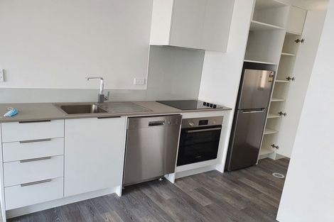 Photo of property in 16 Constable Street, Newtown, Wellington, 6021