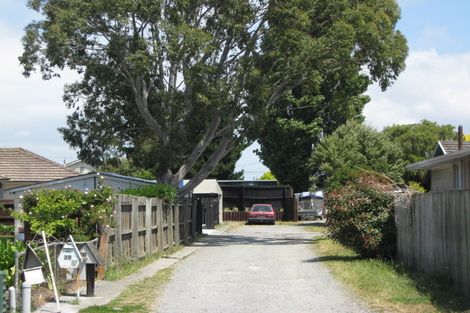 Photo of property in 28 Woodlands Place, Aranui, Christchurch, 8061