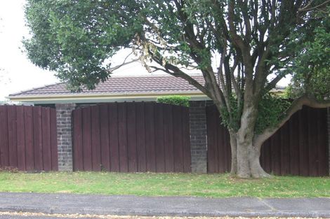Photo of property in 2/50 Edgeworth Road, Glenfield, Auckland, 0629