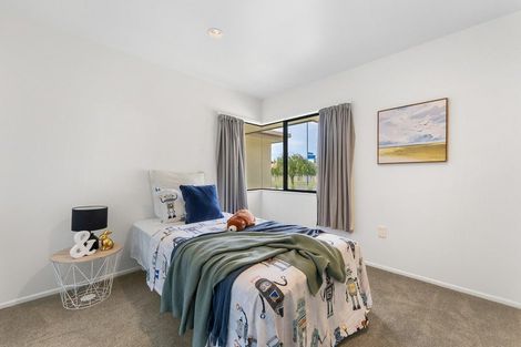 Photo of property in 94 Santa Monica Drive, Papamoa Beach, Papamoa, 3118