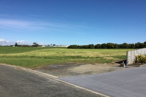 Photo of property in 6 Larlin Heights, Hawera, 4675