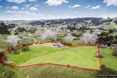 Photo of property in 49 Opoto Place, Kaukapakapa, 0873