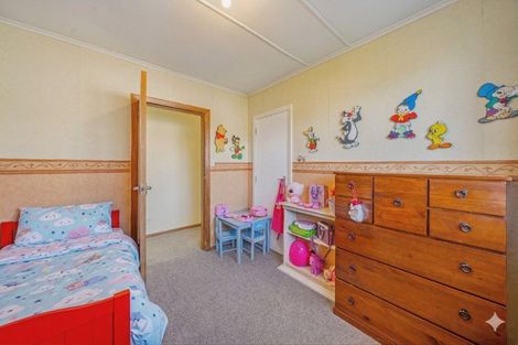 Photo of property in 5 Thackeray Street, Trentham, Upper Hutt, 5018