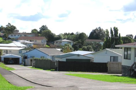 Photo of property in 40a Starforth Place, Henderson, Auckland, 0612