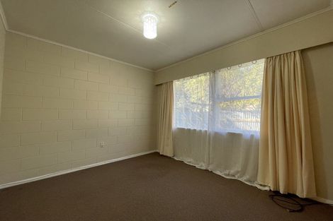 Photo of property in 5 Ranfurly Street, Hokowhitu, Palmerston North, 4410