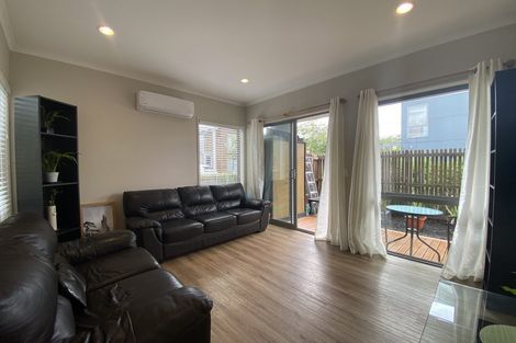 Photo of property in 58 Station Street, Hobsonville, Auckland, 0616