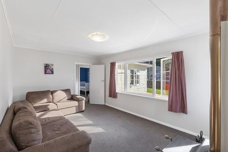 Photo of property in 15 Kowhai Street, Wainuiomata, Lower Hutt, 5014