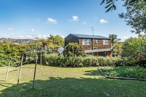 Photo of property in 20 Holt Avenue, Torbay, Auckland, 0630