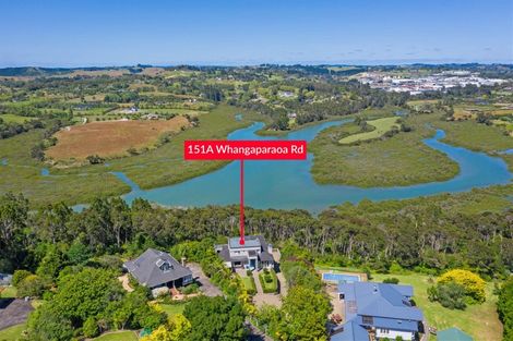 Photo of property in 151a Whangaparaoa Road, Red Beach, 0932