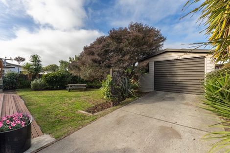 Photo of property in 23 Rosewood Place, Paraparaumu, 5032