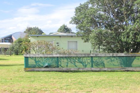 Photo of property in 310 Sylvia Road, Whangamata, 3620
