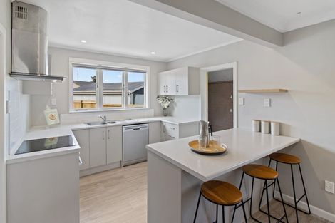 Photo of property in 1 Michael Avenue, Dinsdale, Hamilton, 3204