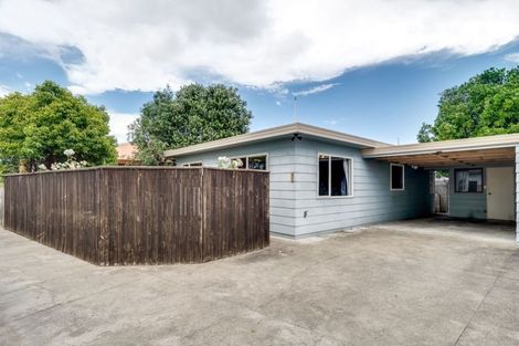 Photo of property in 1a Rimu Place, Taradale, Napier, 4112