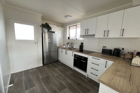 Photo of property in 1/105 Heretaunga Street, Palmerston North, 4414