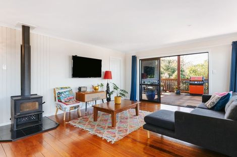 Photo of property in 26 Omokoroa Road, Omokoroa, 3114