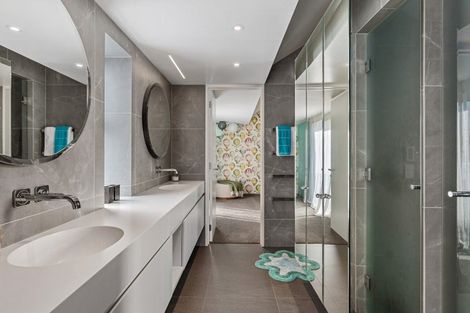 Photo of property in 7 Helmores Lane, Merivale, Christchurch, 8014