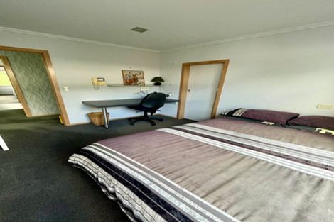 Photo of property in 22 Oriental Street, Welbourn, New Plymouth, 4312