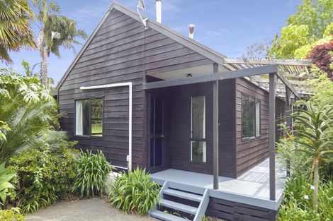 Photo of property in 6 Pounamu Place, Kerikeri, 0294