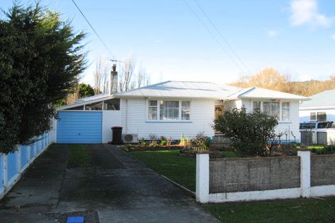 Photo of property in 12 Hay Street, Wainuiomata, Lower Hutt, 5014