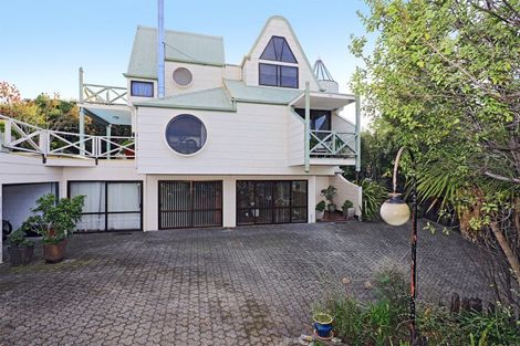 Photo of property in 17 Ewan Place, Taradale, Napier, 4112