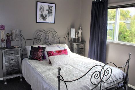 Photo of property in 9 Puriri Street, Gonville, Whanganui, 4501
